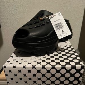 Stella Mcartney adidas collaboration size 6